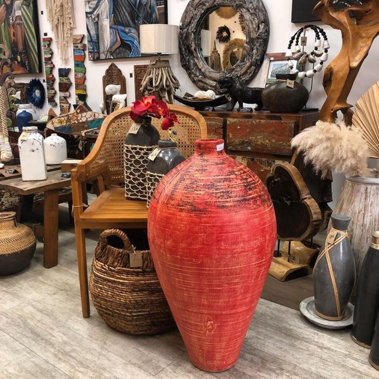 grand vase rouge sur mesure 